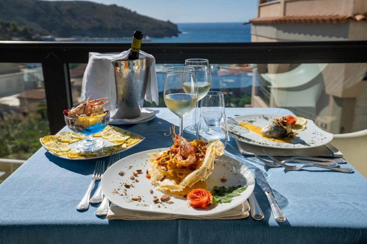Hotel Santa Caterina パリヌロ エクステリア 写真